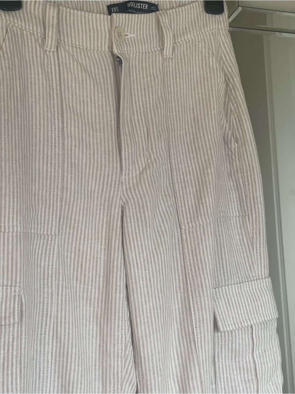 Hollister Beige & White Striped High-Rise Pants